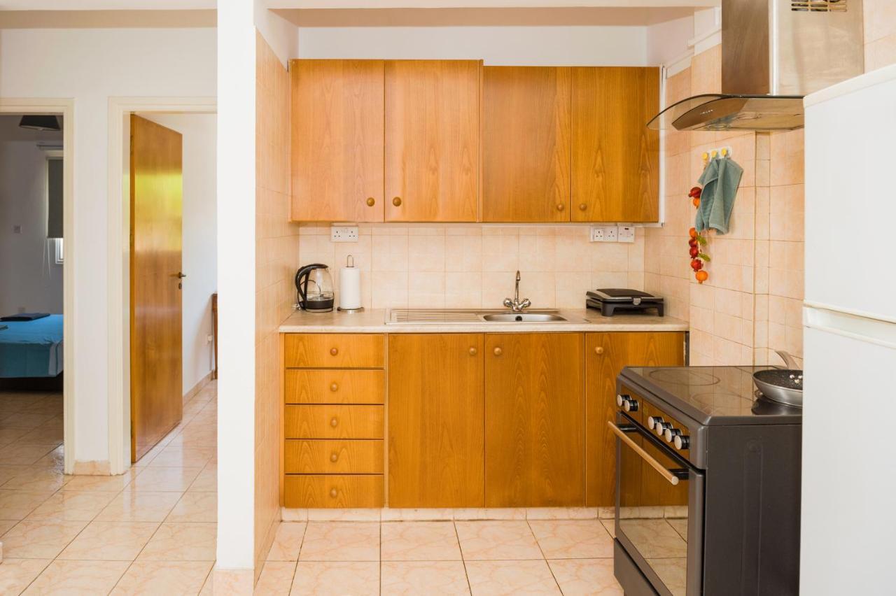 Mynapa Apartments Ayía Nápa Extérieur photo