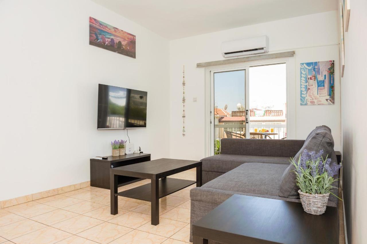 Mynapa Apartments Ayía Nápa Extérieur photo