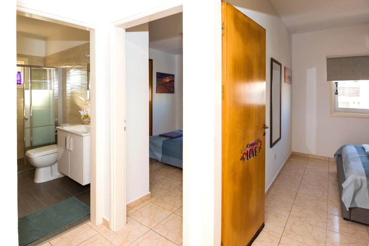Mynapa Apartments Ayía Nápa Extérieur photo