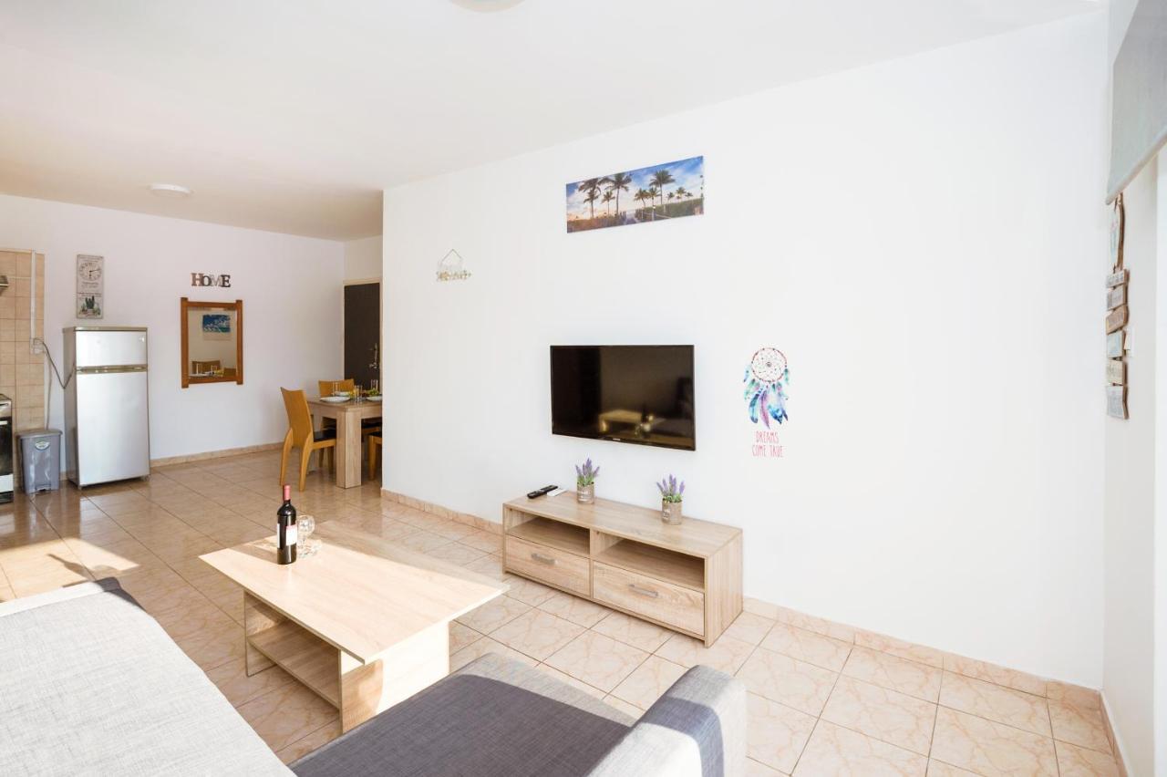 Mynapa Apartments Ayía Nápa Extérieur photo